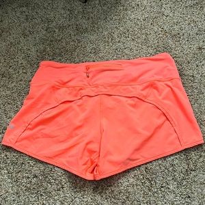 Lululemon Speed Up shorts